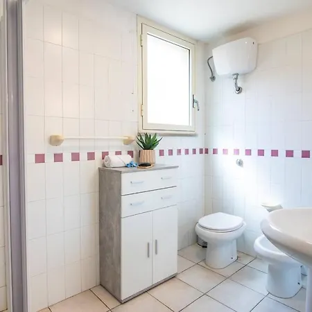 Apartment Torregrandeapt.2 - Vicino Al Mare - Free Wi-fi